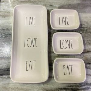 Rae Dunn Serving Set